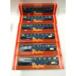 6 x boxed Hornby coaches (Coronation Scot) - see photo for details.