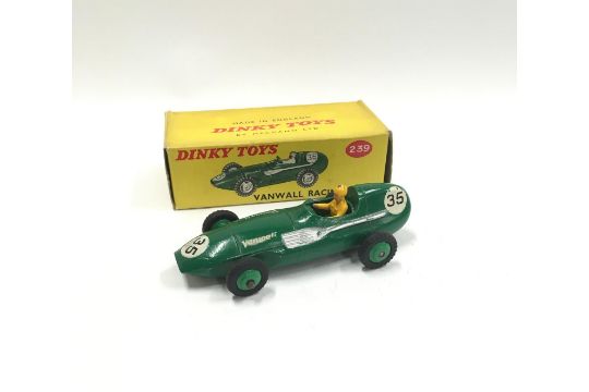 Dinky Toys 239 Vanwall Racing Car