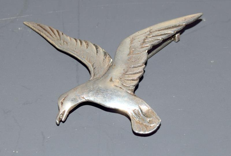 Bernard Instone silver seagull brooch. - Image 2 of 7