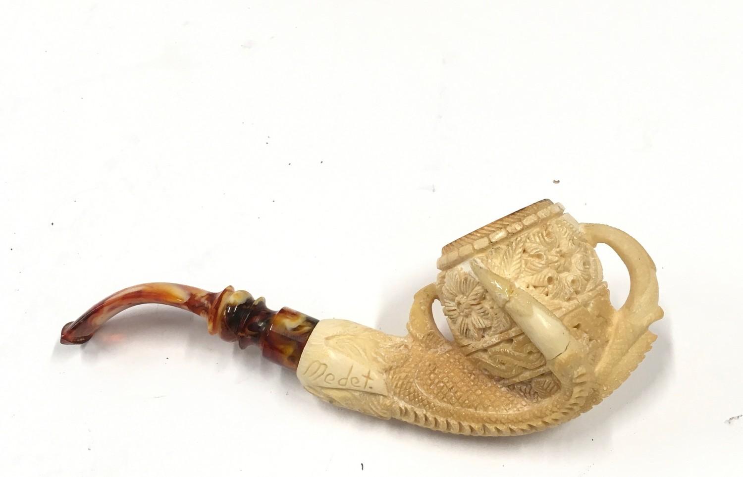 Cased Meerschaum pipe depicting a bird claw a/f - Image 5 of 8