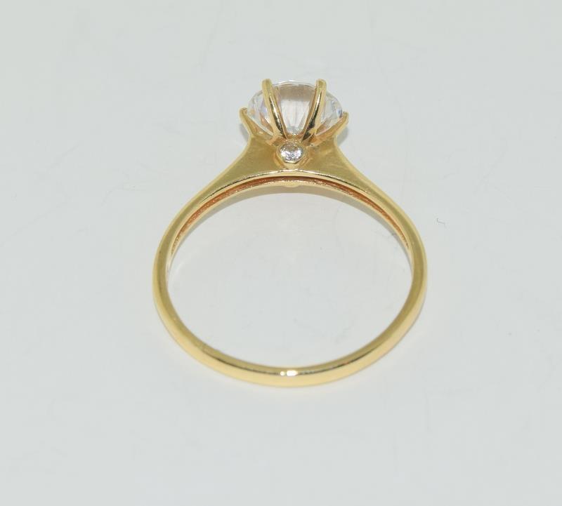 14ct gold ladies solitare ring size S - Image 3 of 5