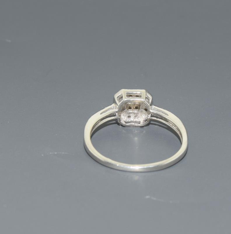 An Art Deco inspired accent Diamond 925 silver ring, size O. - Image 3 of 4