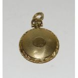 Possible 15ct gold locket inscribed date 1835.