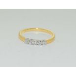 18ct gold ladies five stone diamond ring size O