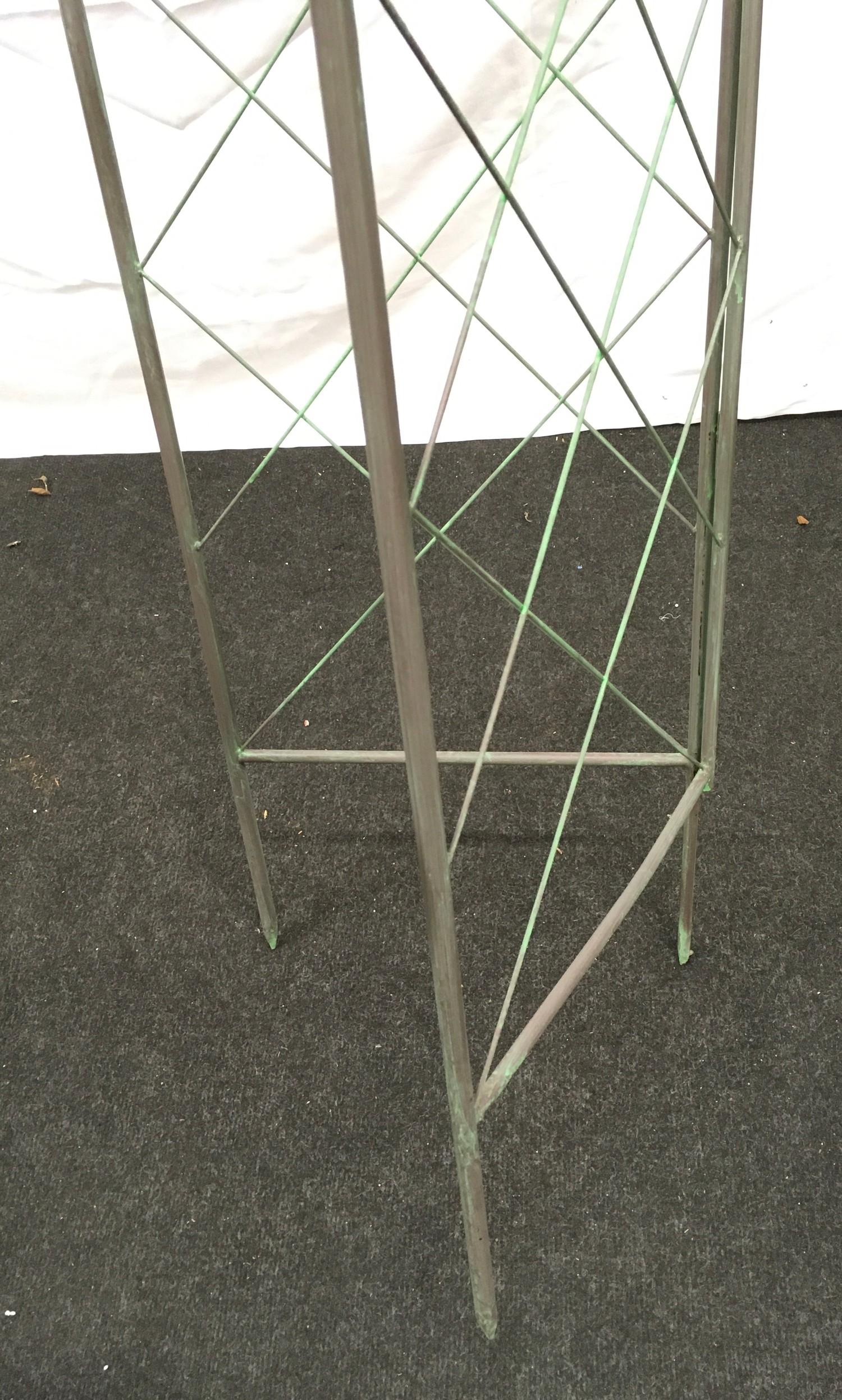 A two leaf folding garden trellis. Ref 49 - Image 3 of 4