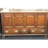 Oak inset panels coffer / mule chest with three draws and brass fitments. 90×155×57cm