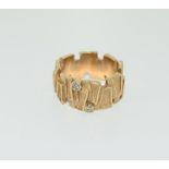 9ct gold designer bark effect diamond set ring size M