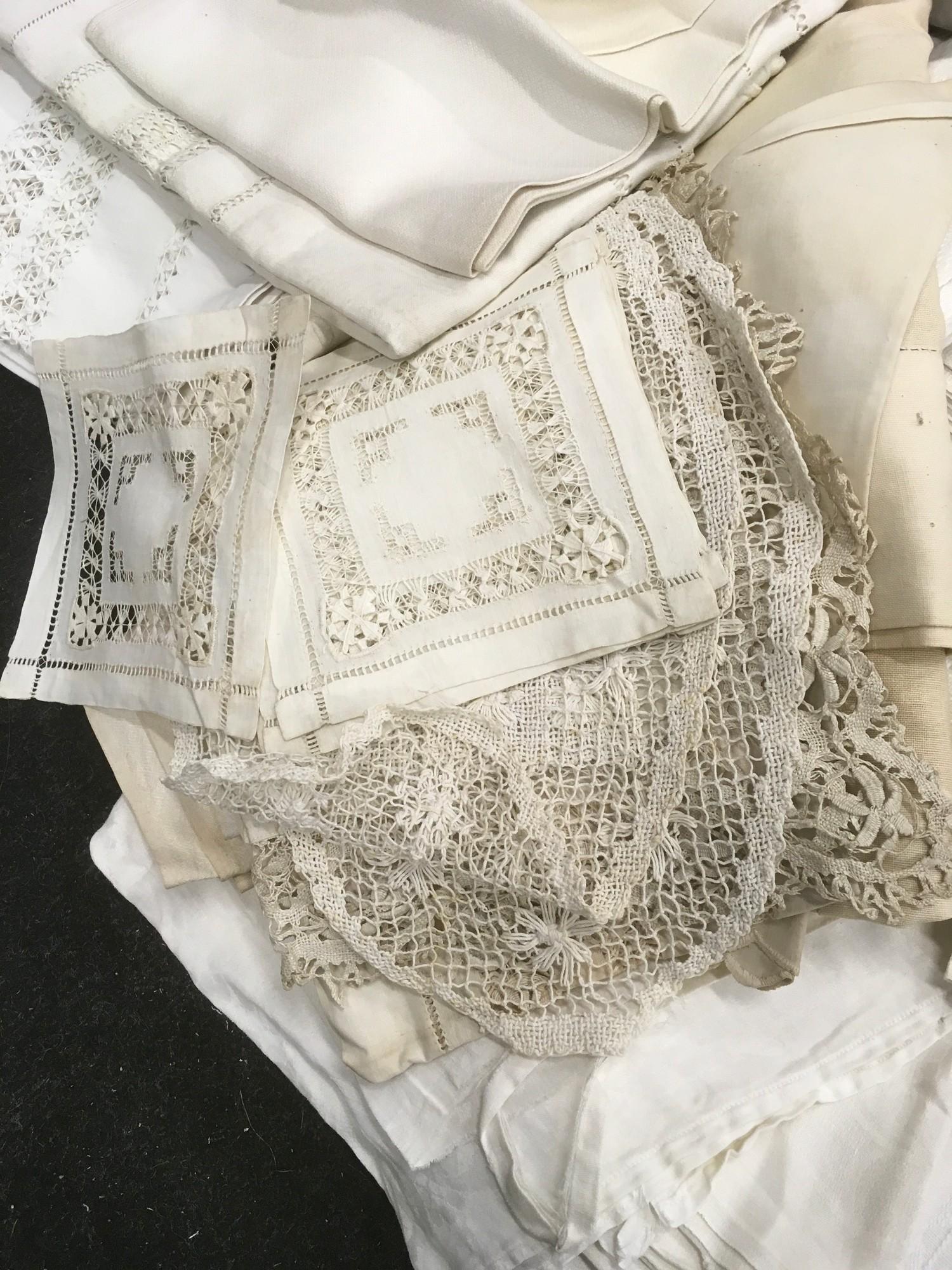 Collection of Victorian and other lace table linen etc needs laundering - Image 3 of 5