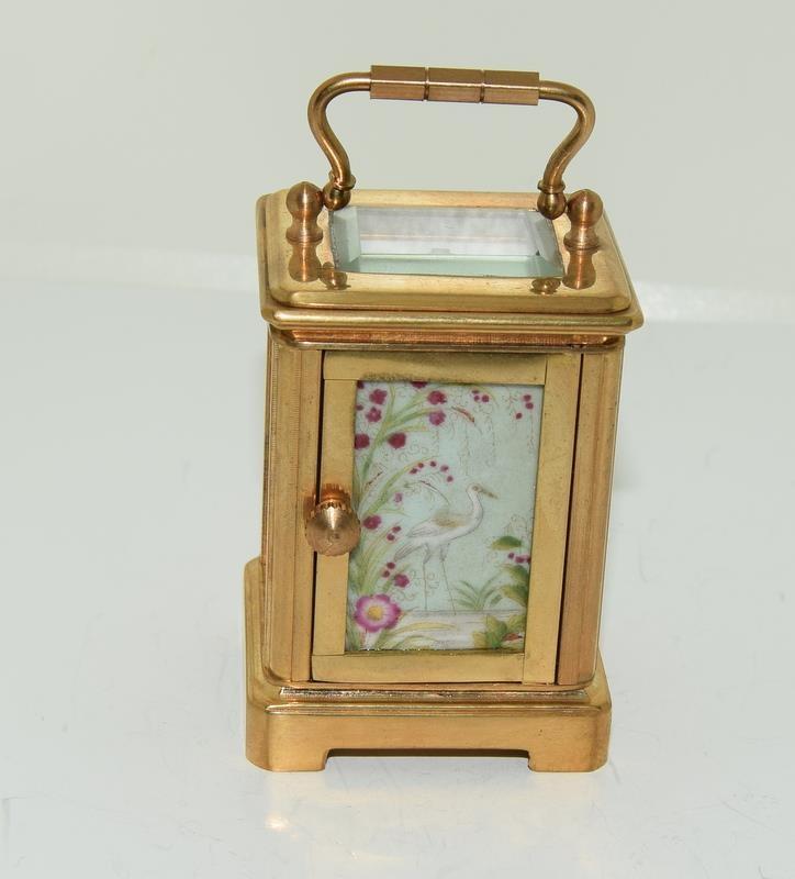 Brass cased miniature carriage clock with porcelain panels - Image 3 of 5
