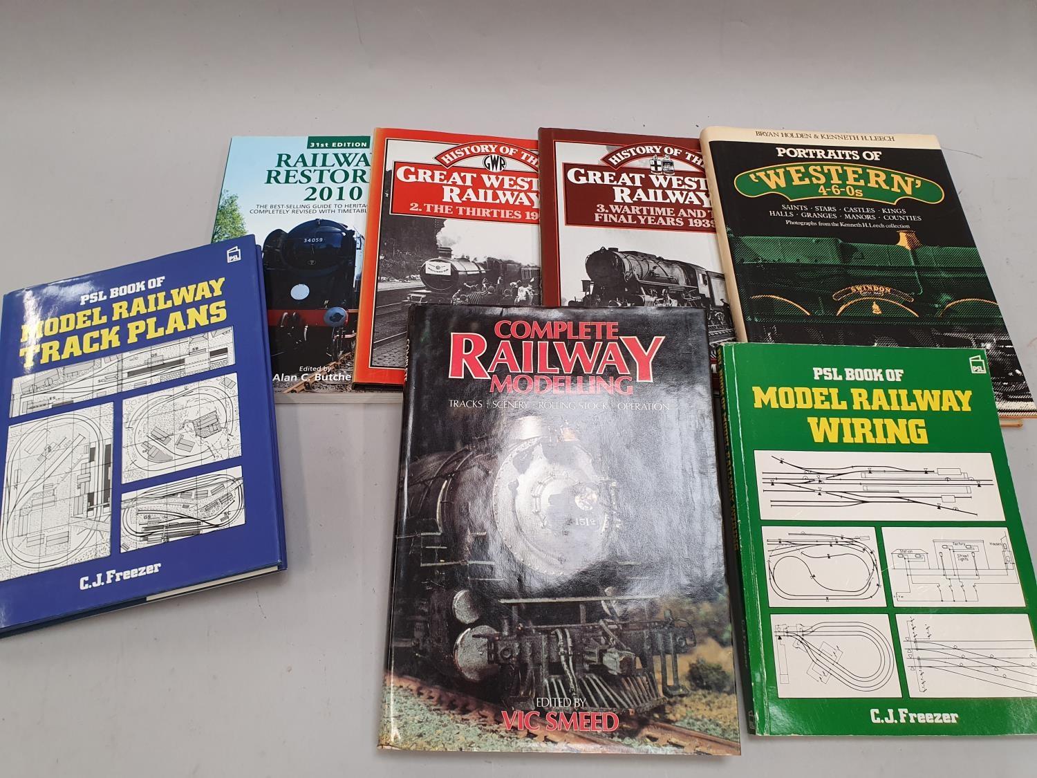 A collection of Railway related books. - Image 4 of 4