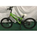 Apollo child's xpander green mountain bike (REF 23).