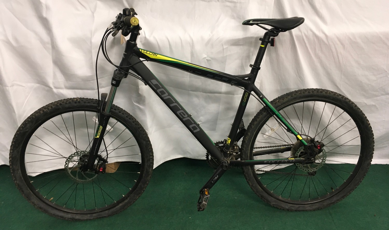 Carrera Vulcan 19? Mountain Bike (ref 189).