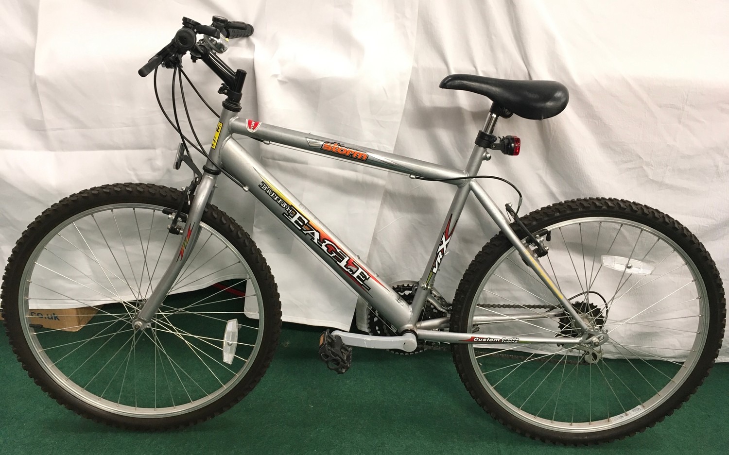 British Eagle Storm 18? silver mountain bike (REF 11).