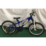 Carrerra Blast blue child's mountain bike (REF 22).