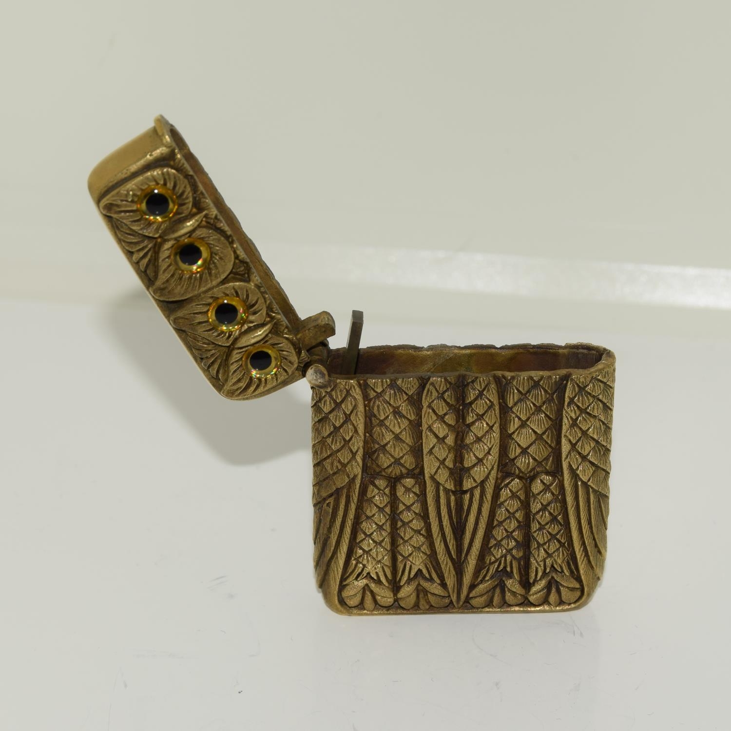 A brass cased double owl vesta case. - Image 3 of 4