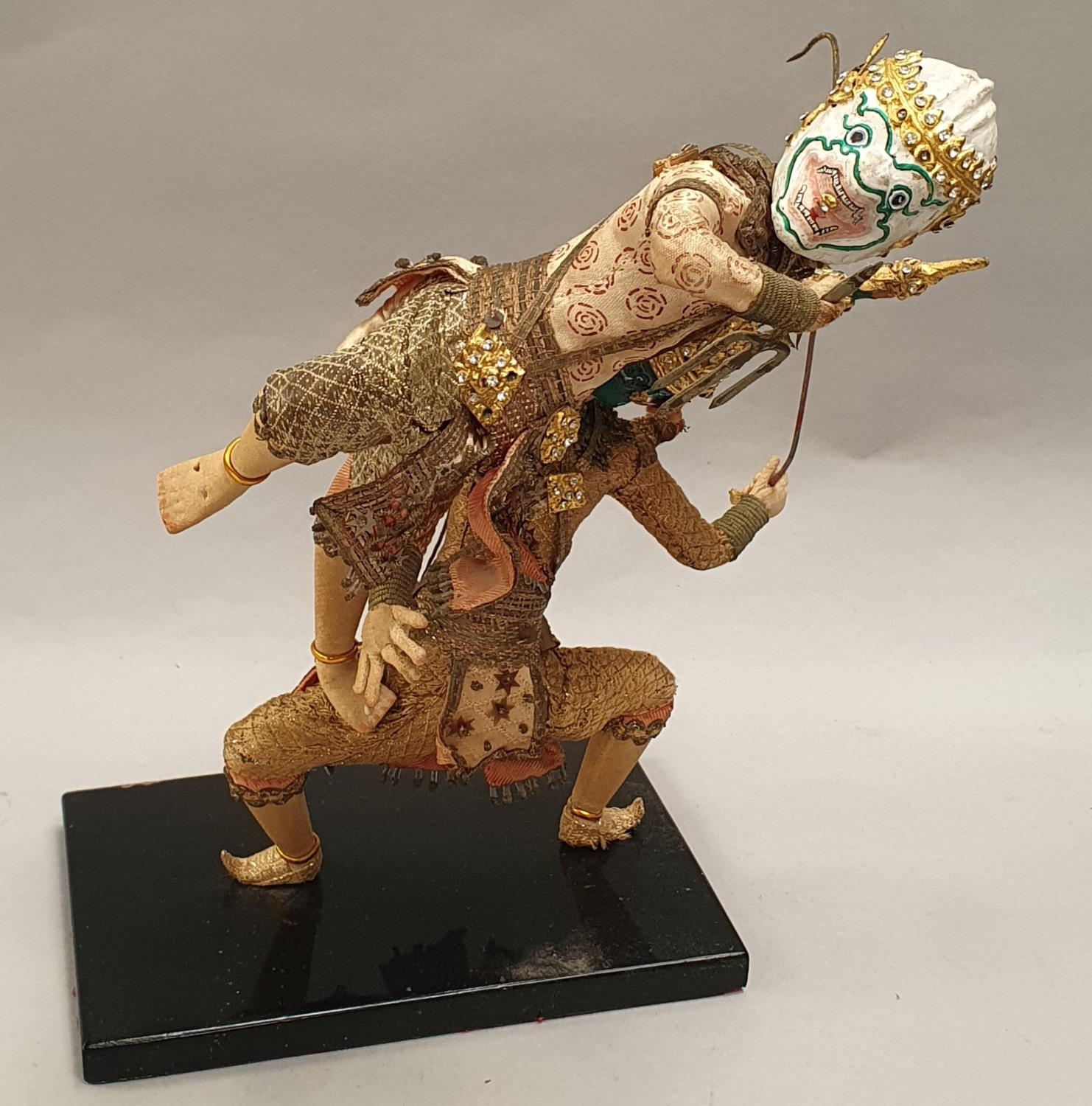 Oriental porcelain headed fighting figures 30cm tall - Image 2 of 6