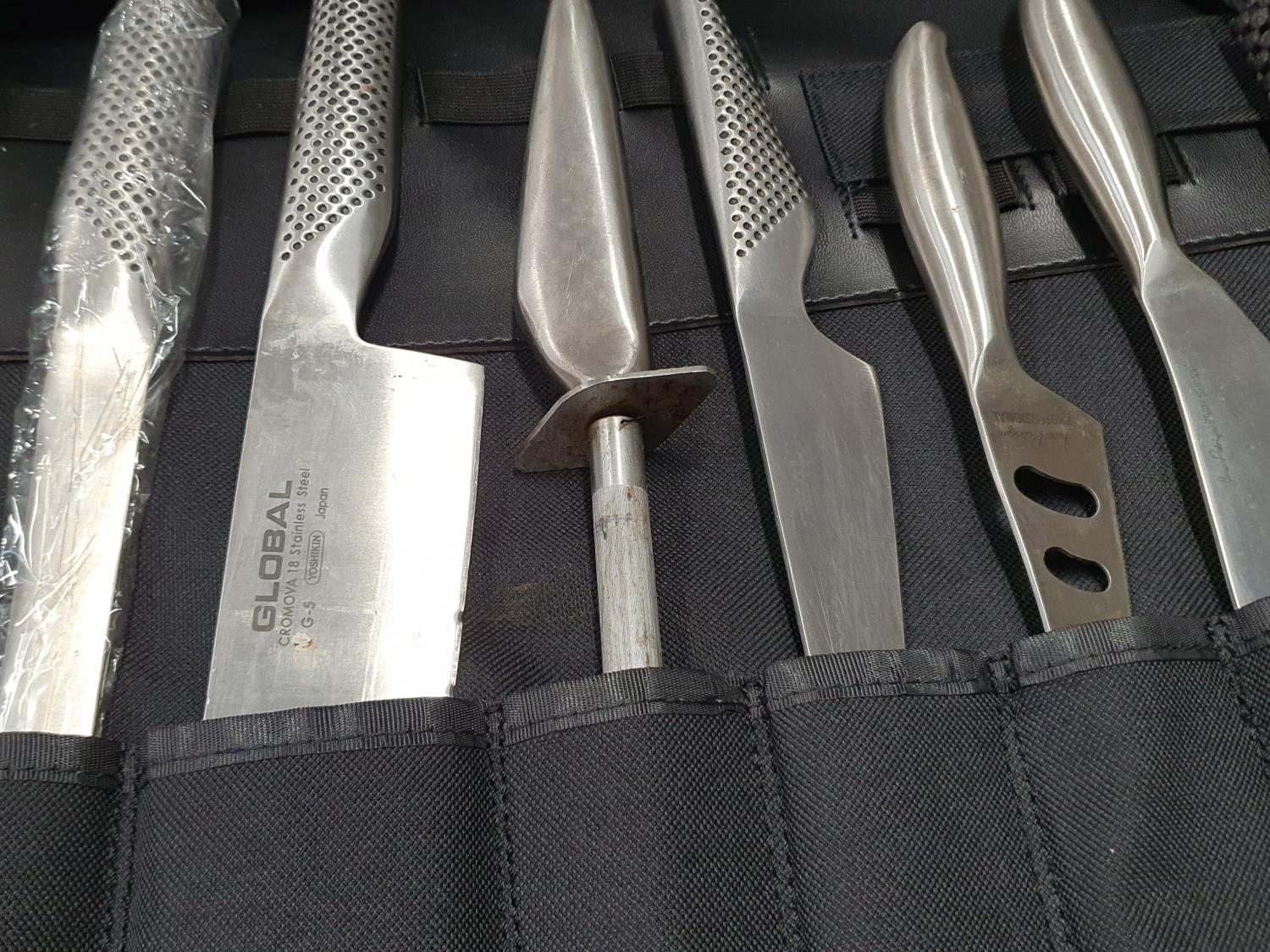 A cased set of 12 Global kitchen knives. - Image 4 of 5