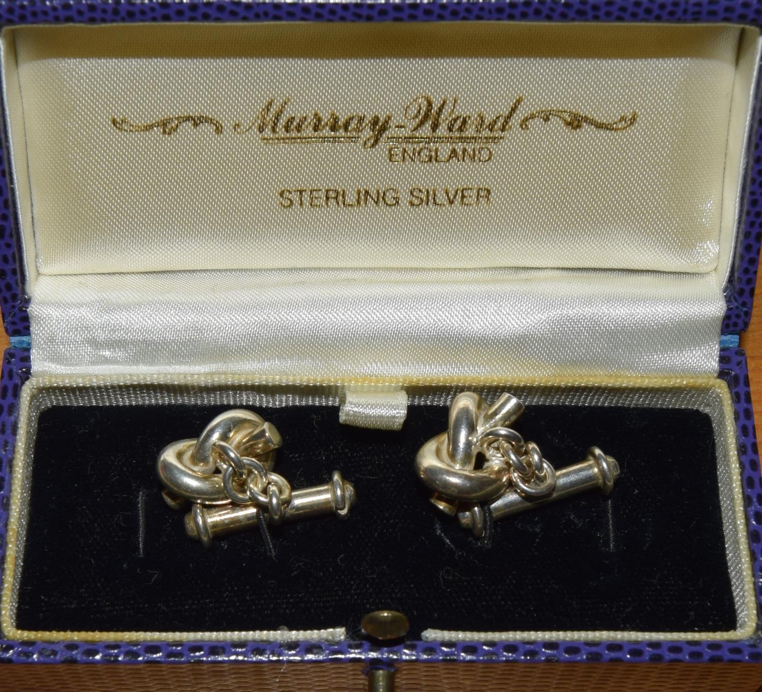Quantity of silver items to include set of knot cufflinks, silver necklaces etc - Image 2 of 4