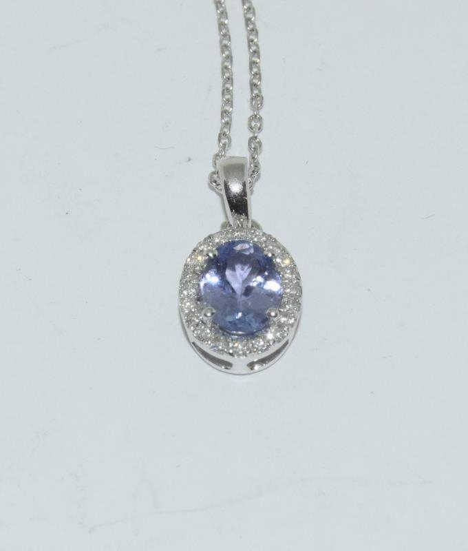 An 18ct white gold Tanzanite and Diamond pendant necklace of 90 points Approx. - Image 2 of 4