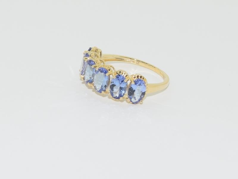 A 9ct Tanzanite 6 stone ring, Size L. - Image 4 of 5