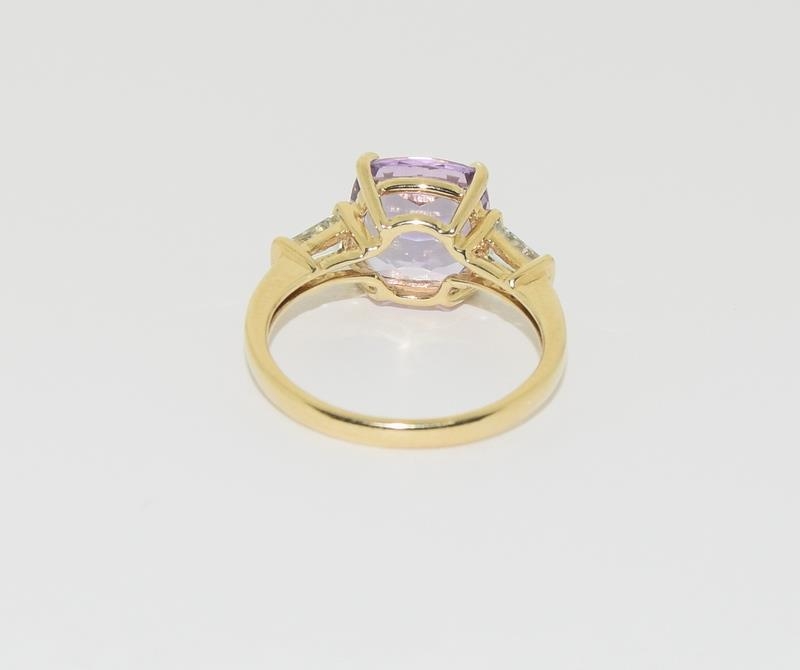 A 9ct gold Amethyst and Aquamarine ring. - Image 3 of 5