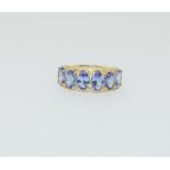 A 9ct Tanzanite 6 stone ring, Size L.