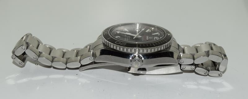 James Bond Skyfall Omega Planet Ocean Limited Edition 0778/5007 wrist watch, 42mm diameter, 2012 - Image 5 of 10