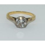 An 18ct gold ladies diamond solitaire ring approx 1.5ct, Size M.