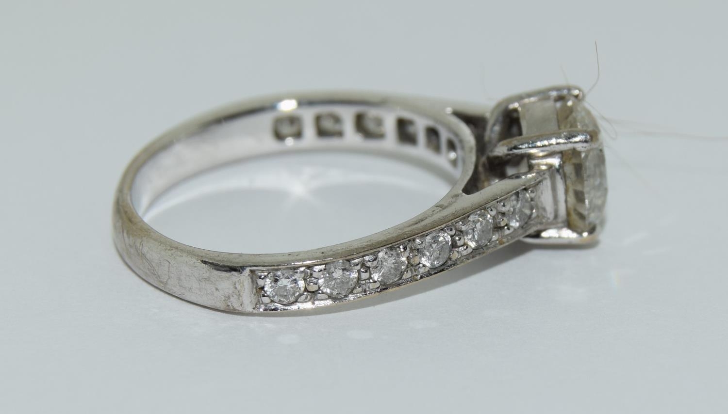 An 18ct white gold ladies diamond solitaire with diamond shoulders centre stone approx 1.3ct side - Image 2 of 6