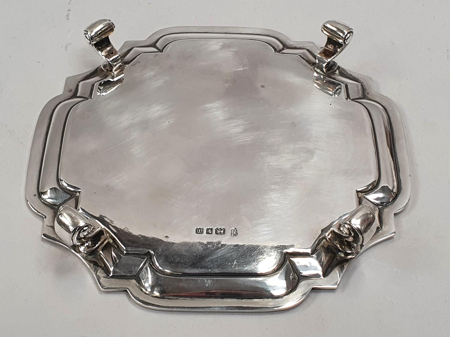Sterling silver card tray - London 1927 by CS Harris & Sons Ltd - approx 218 grams. - Image 3 of 5