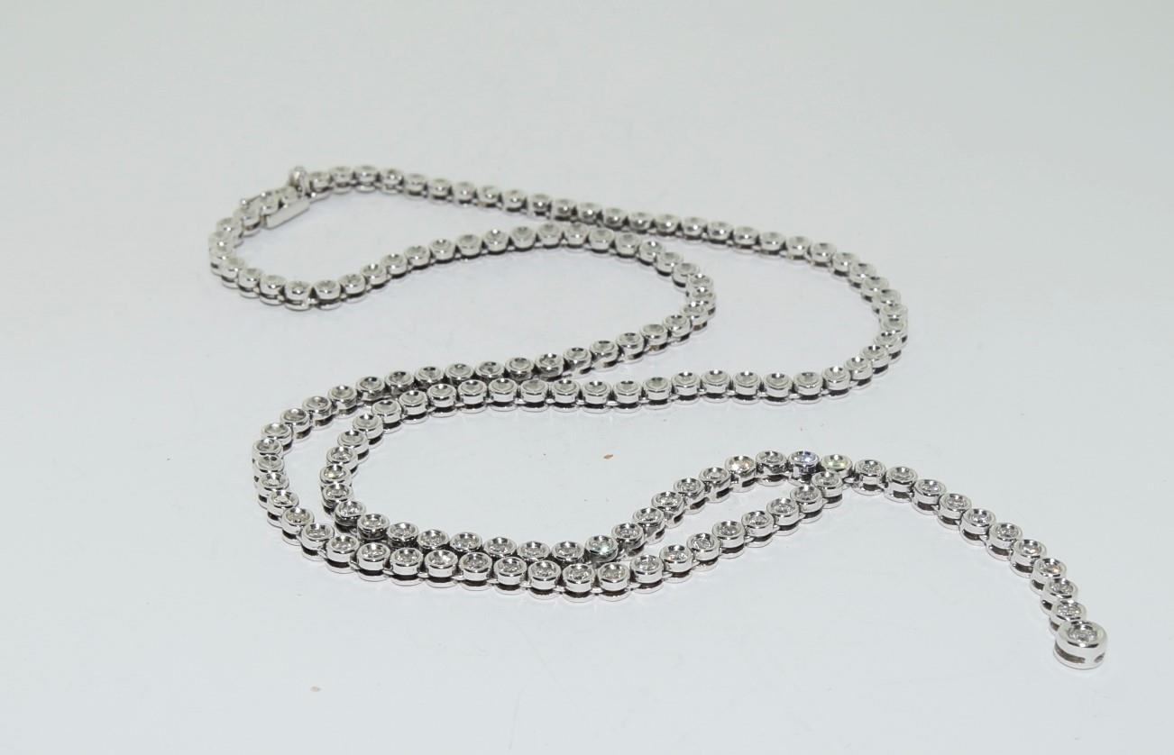 18ct white gold diamond Riveria style necklace made up of 31 brilliant cut diamonds 2ct approx - Image 5 of 7