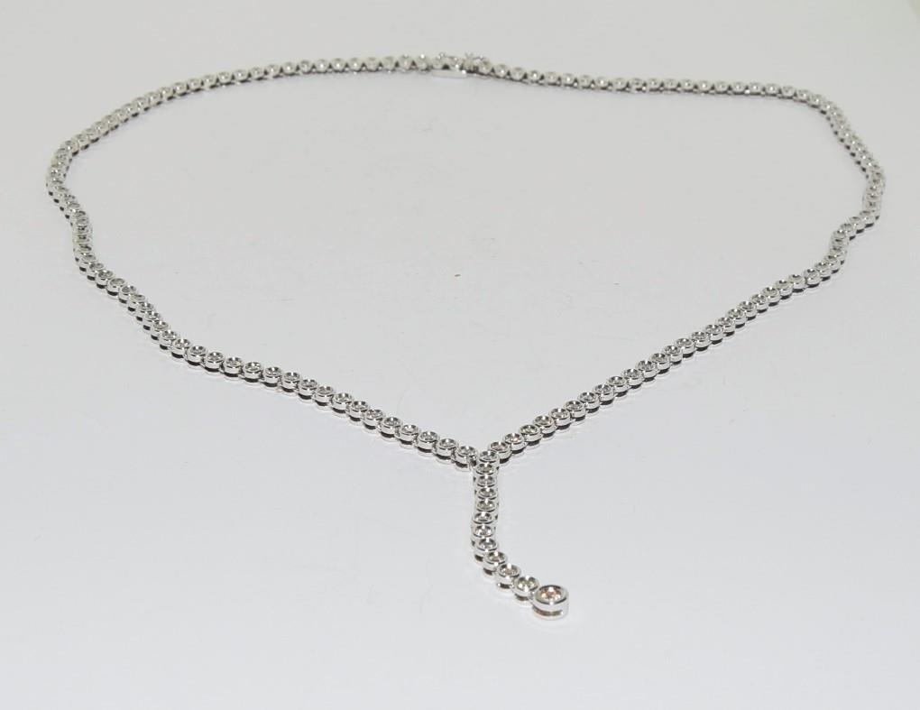 18ct white gold diamond Riveria style necklace made up of 31 brilliant cut diamonds 2ct approx - Image 6 of 7
