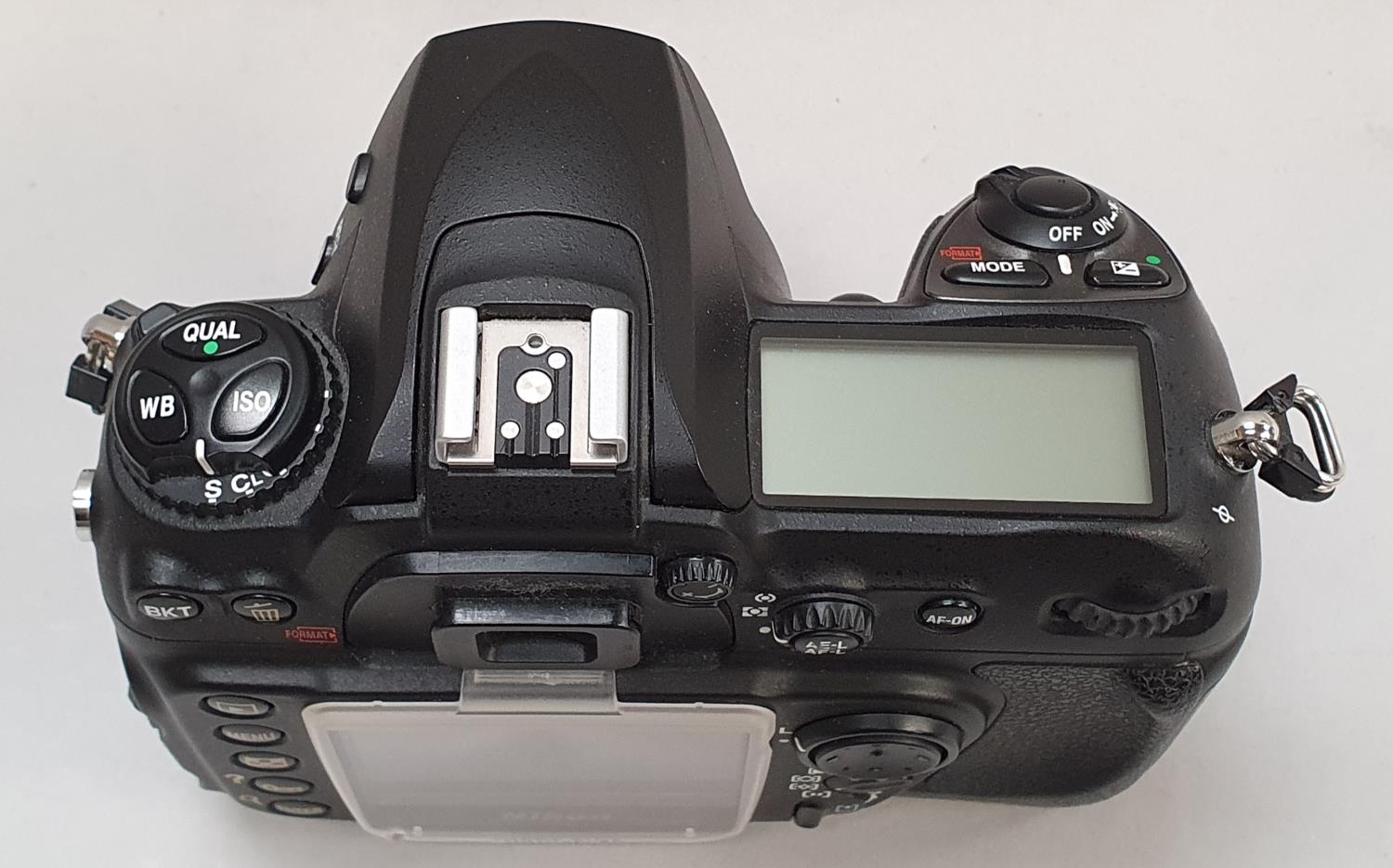 Nikon D200 camera body - Image 3 of 5