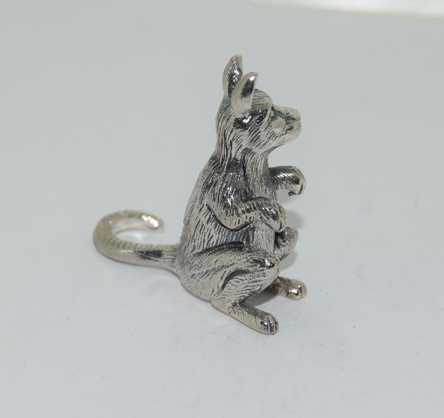 sterling silver figure of a kangaroo - Image 2 of 4