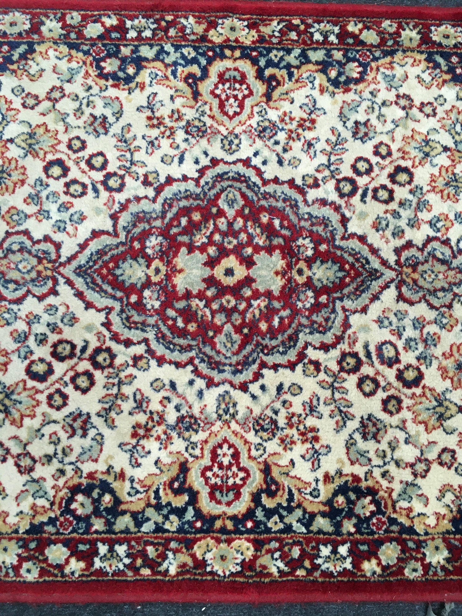 Iranian maroon floor rug with beige inner pattern 130x70cm - Image 3 of 5