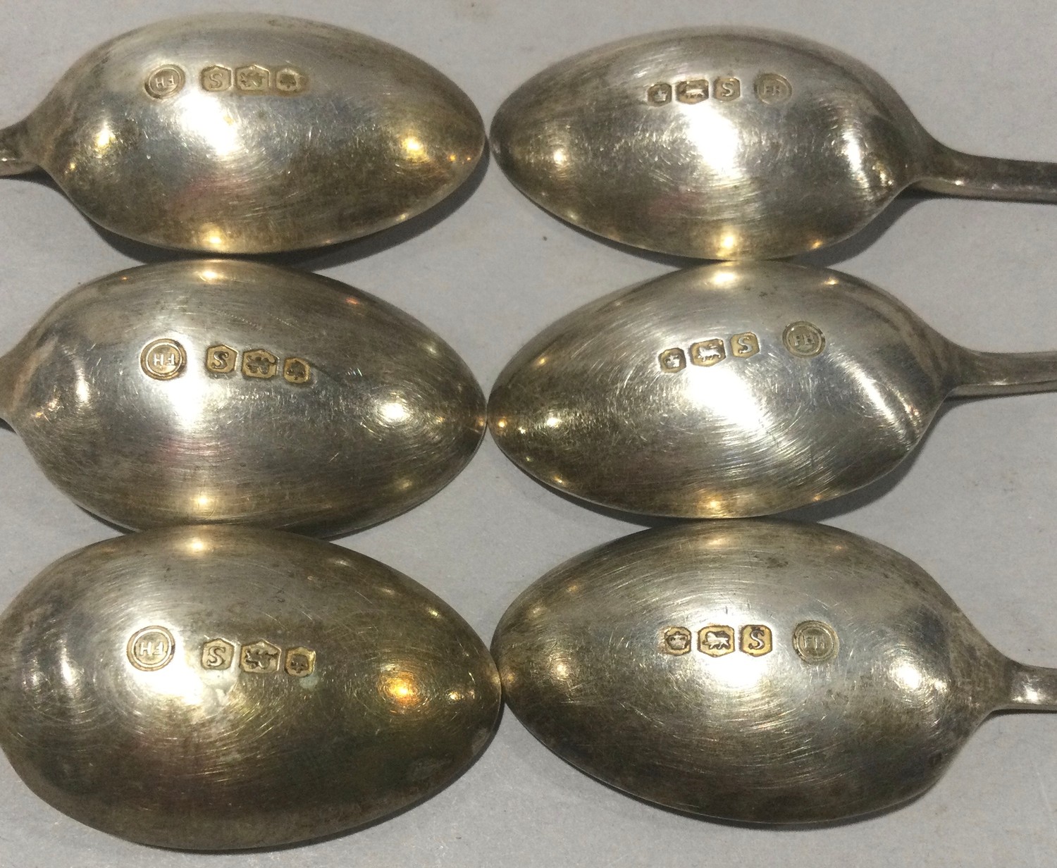 Set of boxed silver tea spoons. - Image 5 of 5