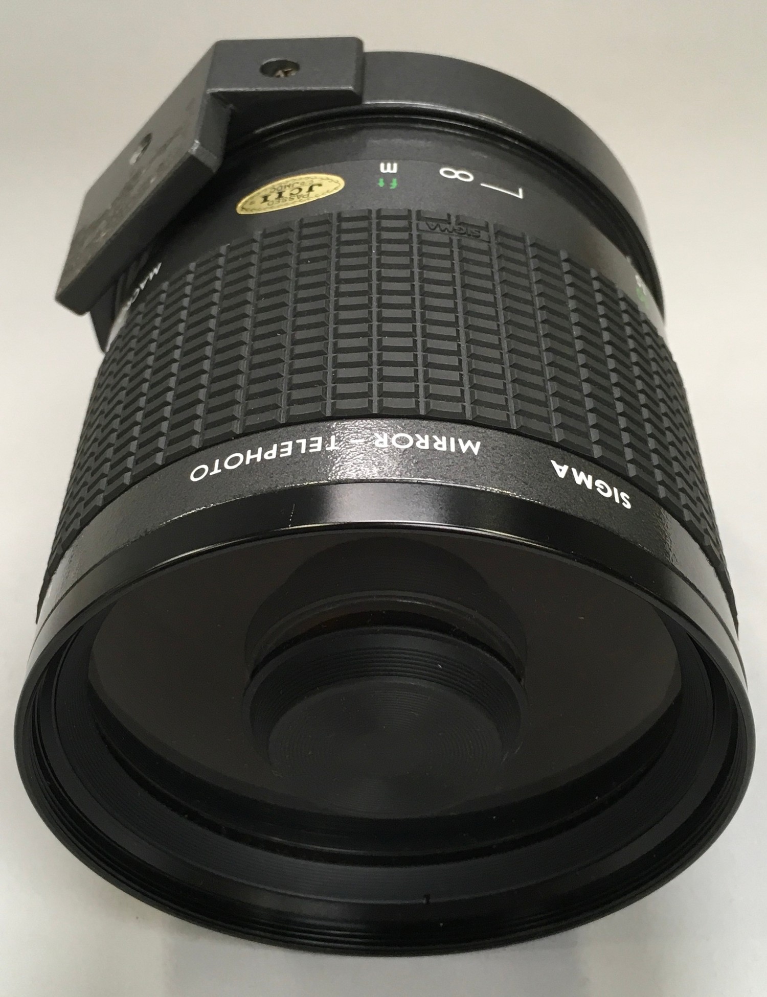 Sigma Macro 1:3 mirror telephoto lens with filters and carry case - Image 2 of 5