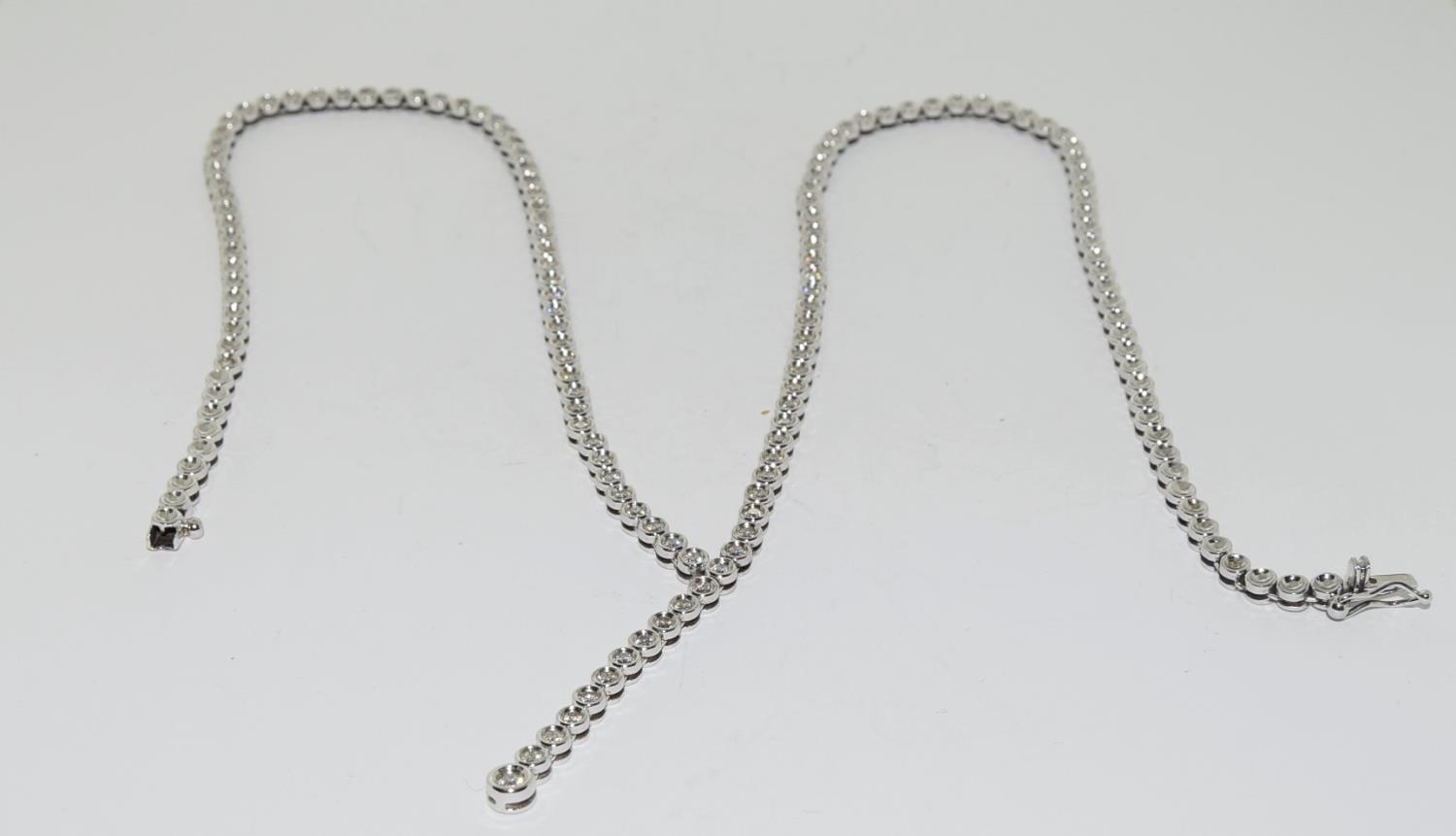 18ct white gold diamond Riveria style necklace made up of 31 brilliant cut diamonds 2ct approx