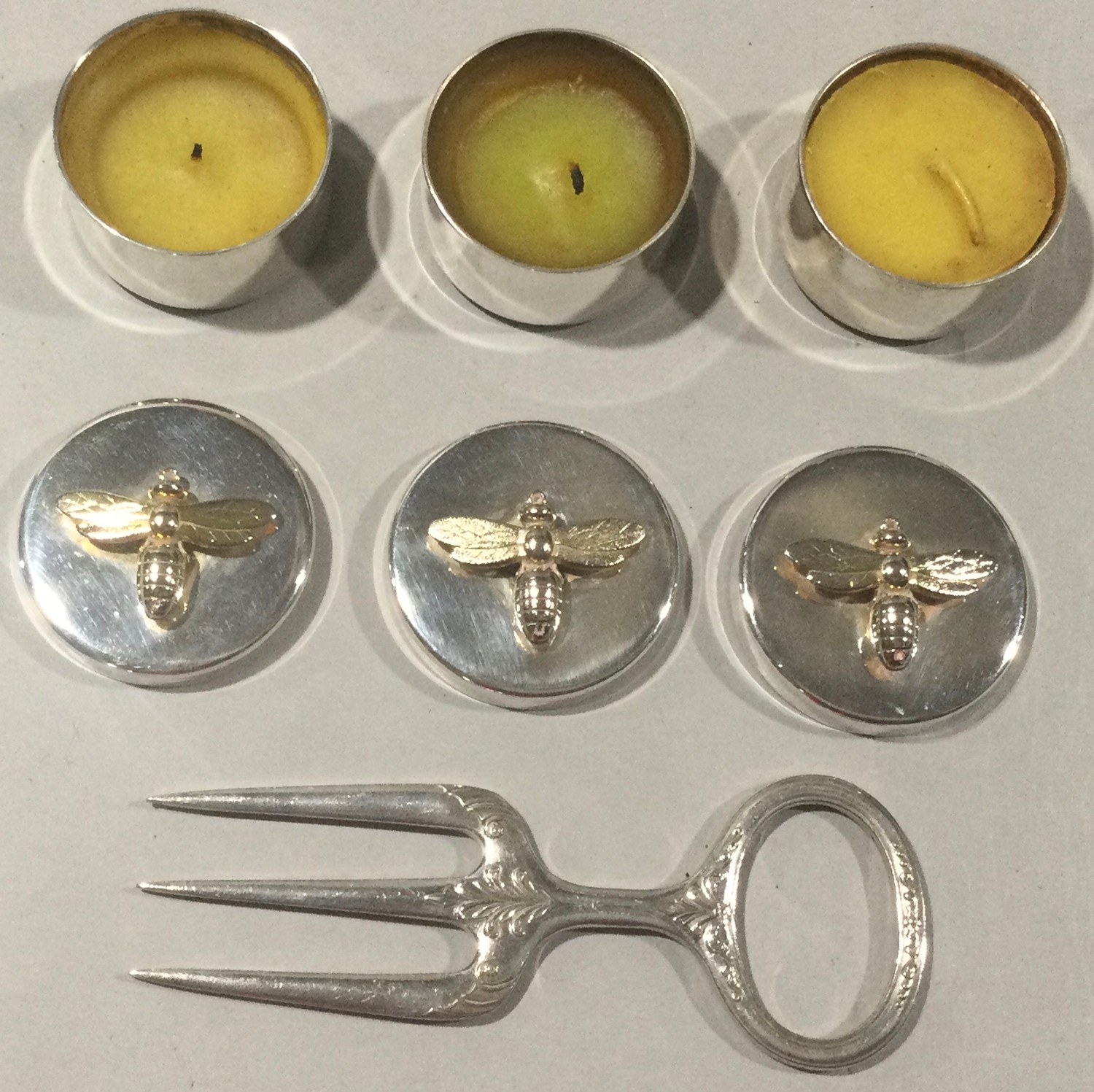 A collection of silver and silver plated items to include flatware. - Image 2 of 4