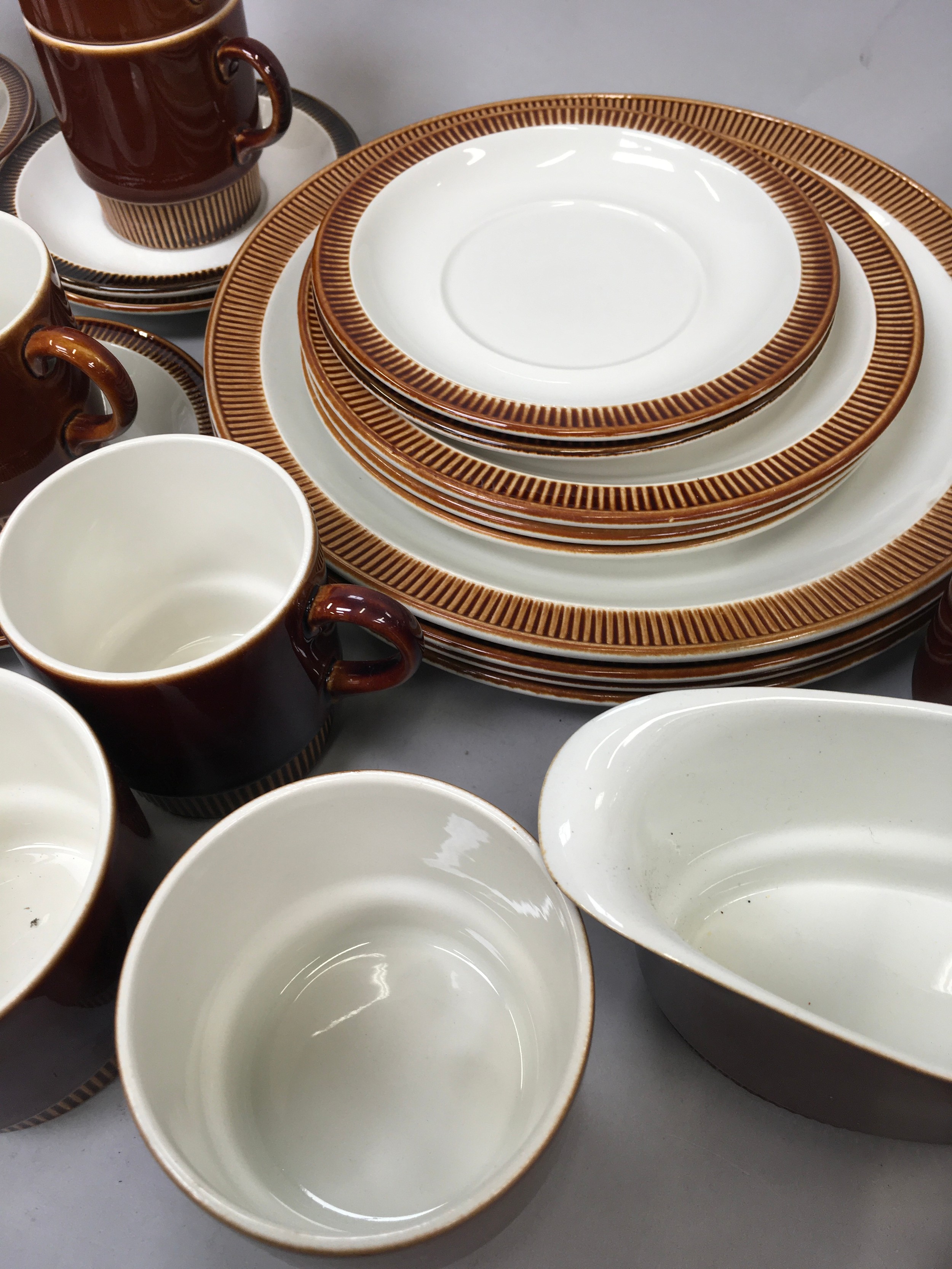 Poole pottery collection of ?Chestnut Brown? dinnerware approx 50 pieces. - Image 3 of 5