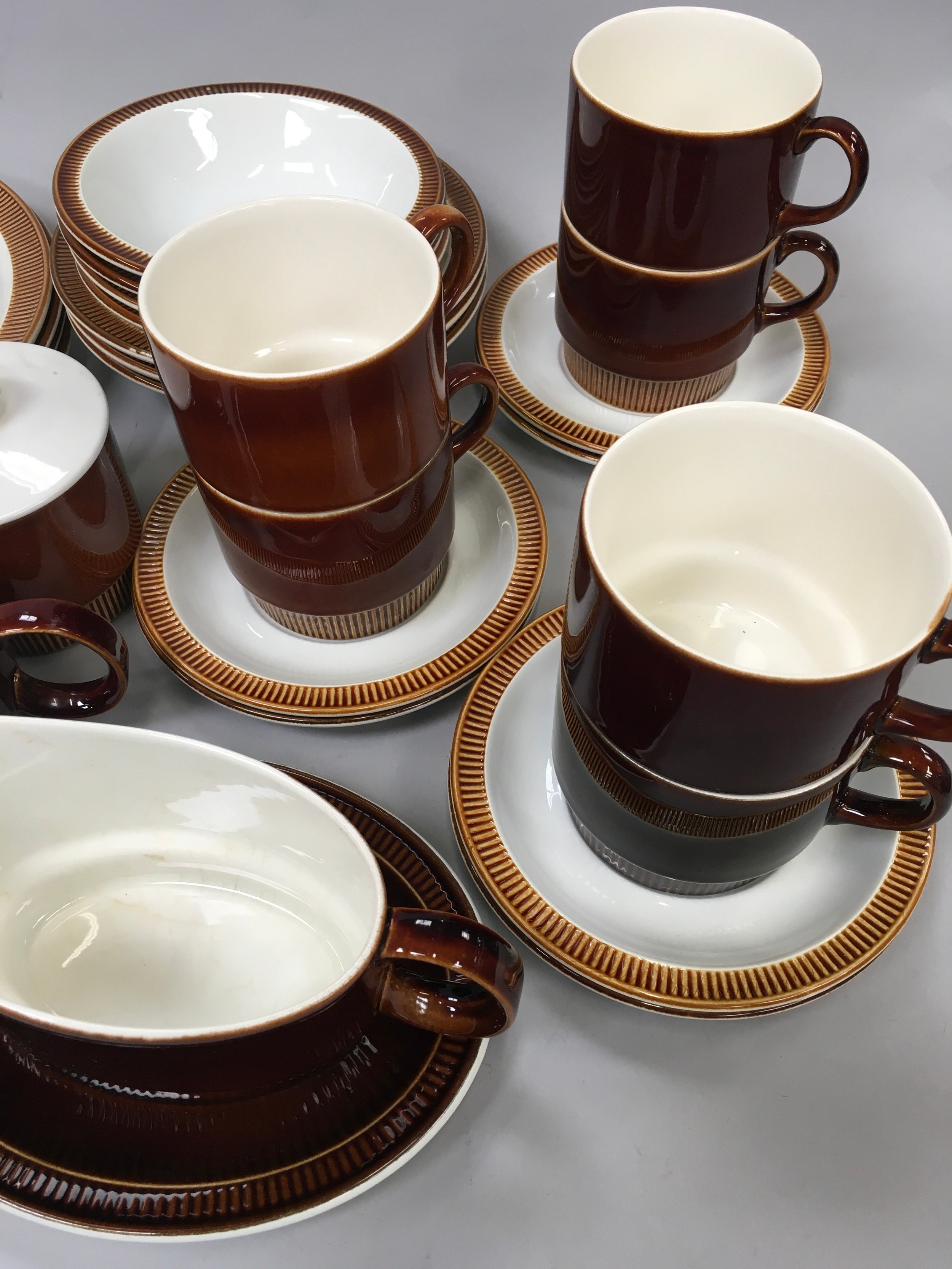 Poole pottery collection of ?Chestnut Brown? dinnerware approx 50 pieces. - Image 4 of 5