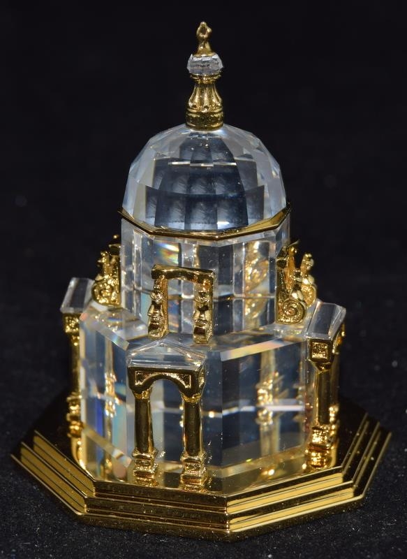 Swarovski Crystal Journeys Cathedral Church 243448 boxed.