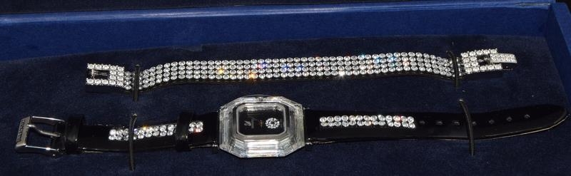 Swarovski Crystal qty of bracelets 871675, 1806460, 679661, 839817, 930685, 661001, 893011 - Image 3 of 9