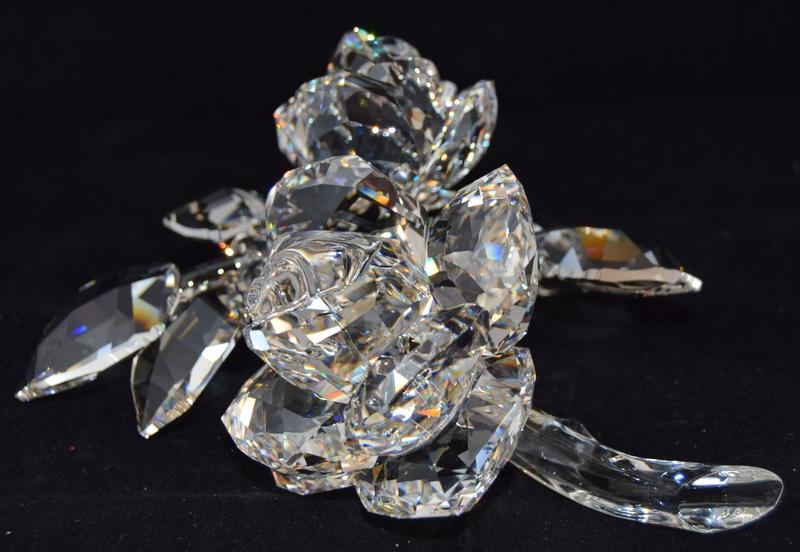 Swarovski Crystal large roses code 890285 retired, boxed with paperwork.