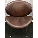Fritz Hansen style leather chair with chrome legs 65x45x79cm.