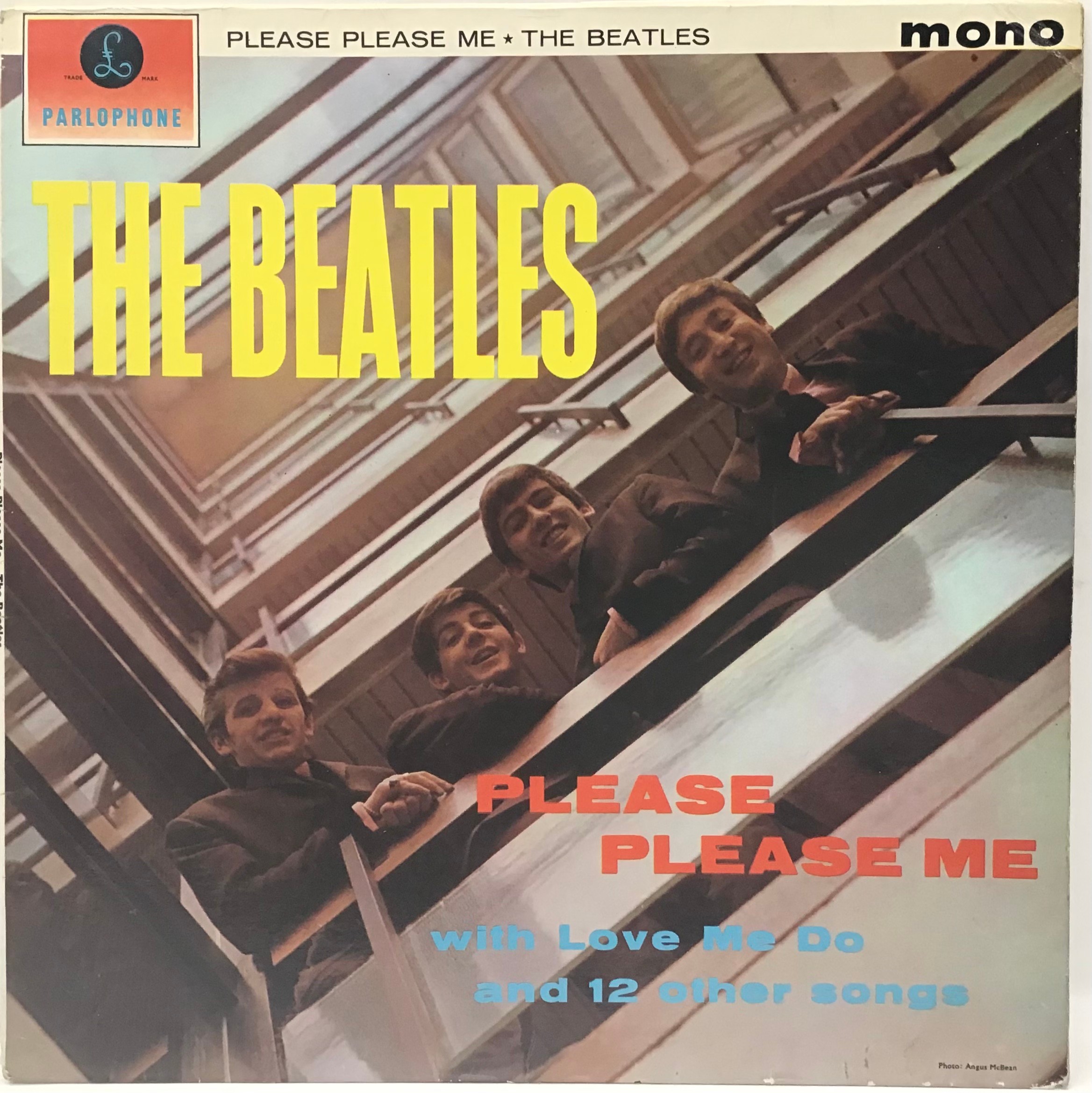 BEATLES - BLACK AND GOLD ?Please Please Me? LP vinyl record. Found on the Parlophone label PMC