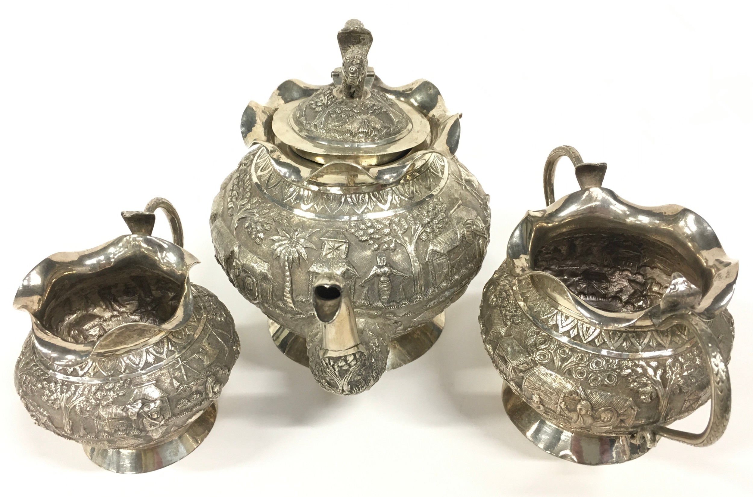 Oriental silver embossed 3 piece tea set 885gm - Image 2 of 5