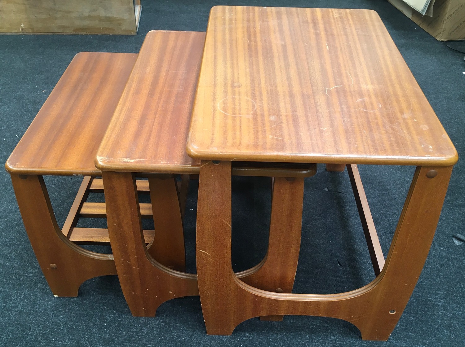 1960s nest of 3 tables in the G plan style 50x60x40cm largest - Image 2 of 4