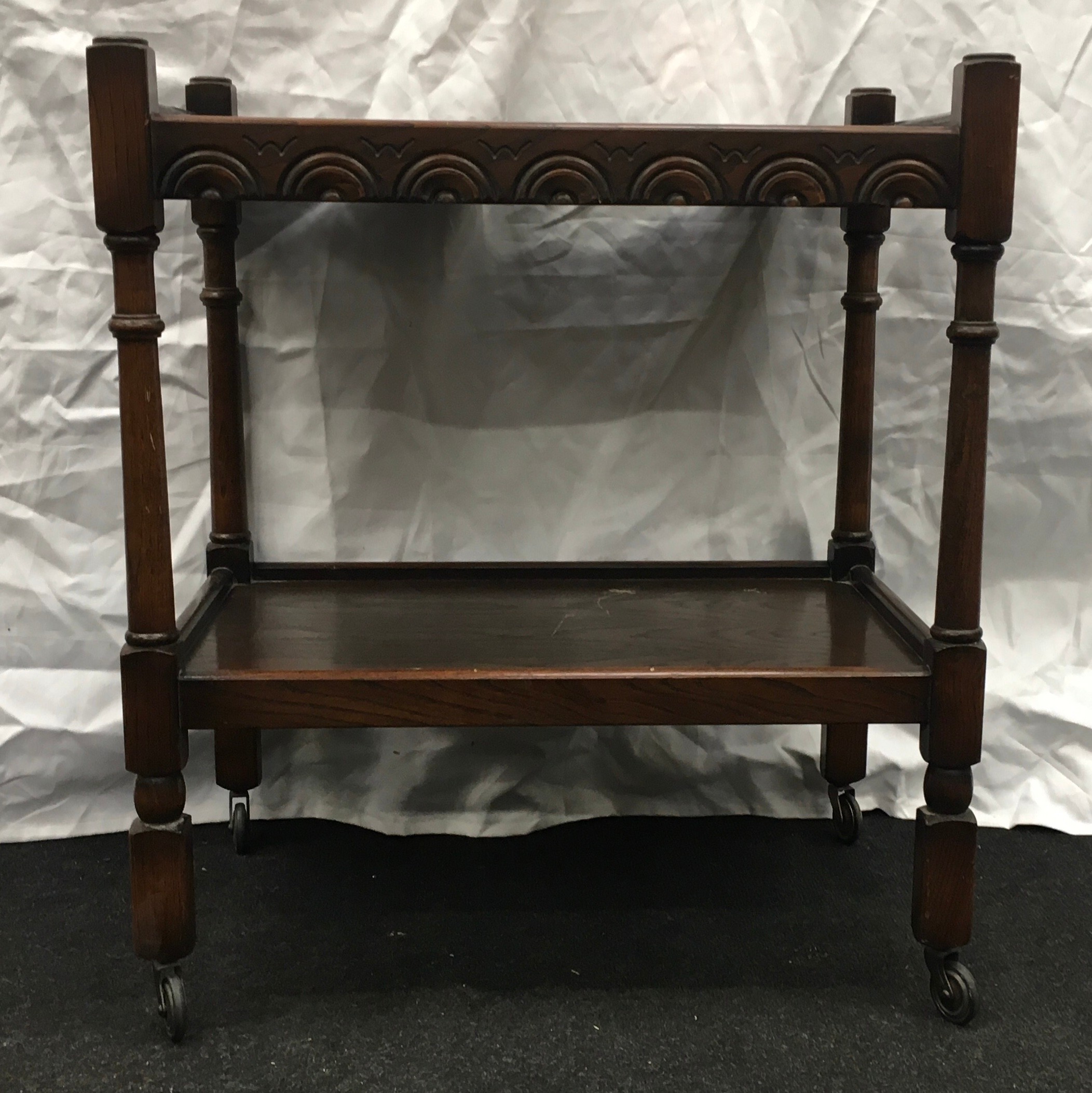 Mahogany butler's trolley on castors 63x45x73cm together with two vintage clocks. - Image 2 of 5