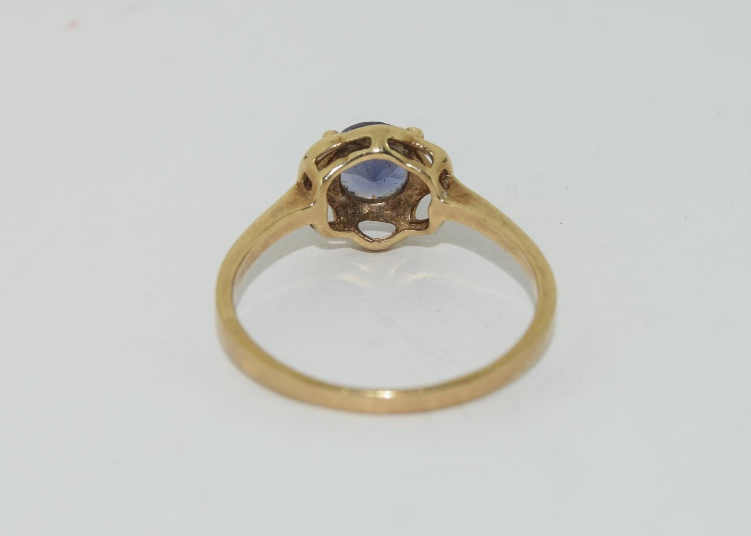 9ct gold ladies amethyst ring size P - Image 3 of 5